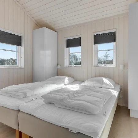 Nice In With 4 Bedrooms, Sauna And Wifi オルダー